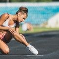 Bolące łydki po bieganiu - o czym świadczą i jak zregenerować nogi?